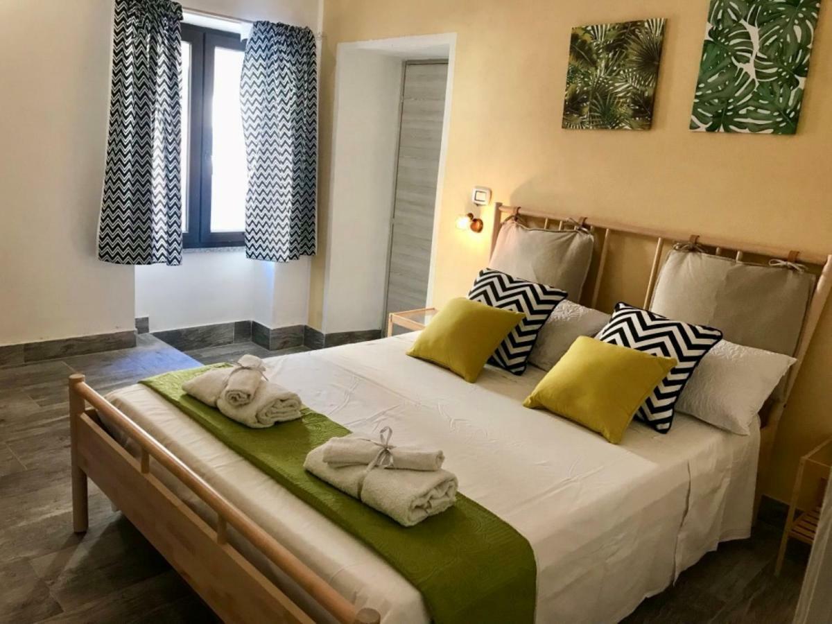 Domus Rubra Apartment
